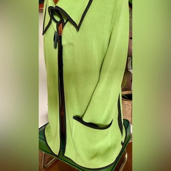 Krisztina Nagy Cdn Designer Sz M Knit Green Black Piping Vent Cuffs Wood Toggle - Picture 14 of 16